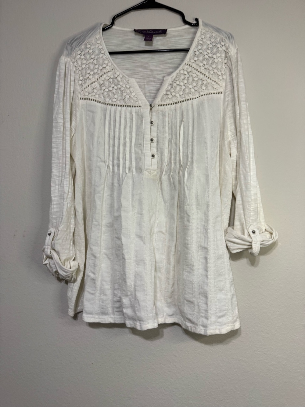 Gloria Vanderbilt White Crochet Yoke Button Henley Tunic